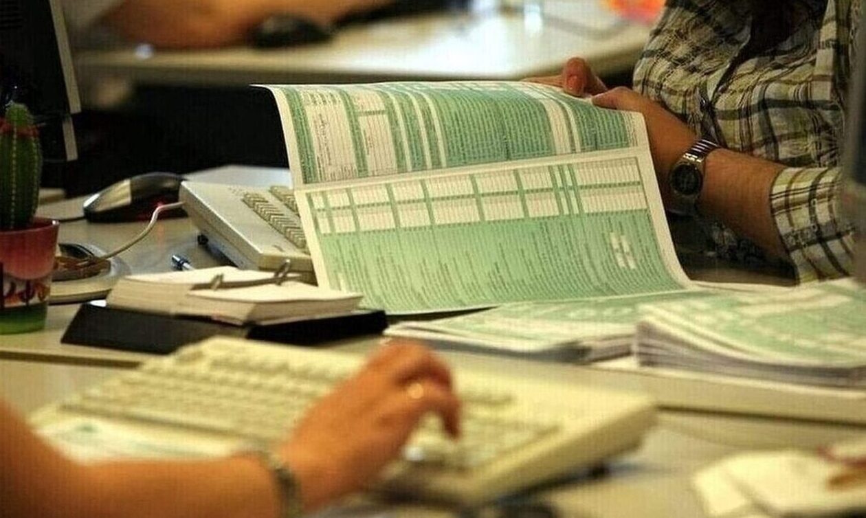 Σε πανελλαδική αποχή οι ελεύθεροι επαγγελματίες για το φορολογικό νομοσχέδιο