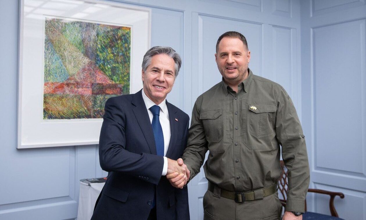 ΗΠΑ: O Άντονι Μπλίνκεν υποσχέθηκε βοήθεια στην Ουκρανία κατά τη διάρκεια του χειμώνα