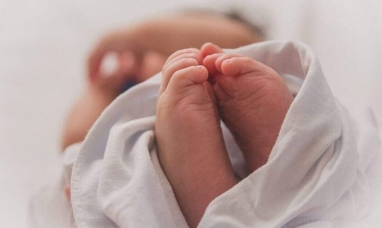 Τραγωδία στο Αίγιο: Νεκρό παιδί ενός έτους