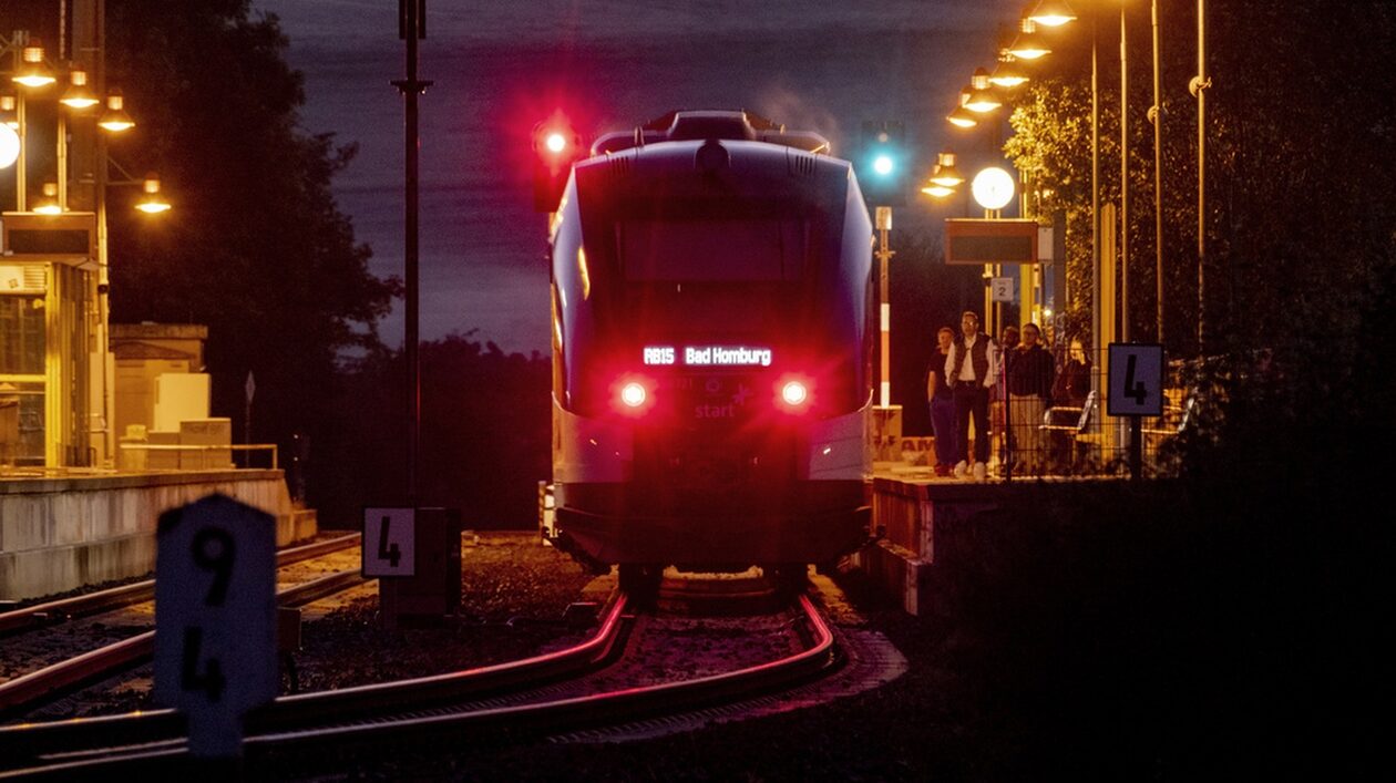 Γερμανία: Προειδοποιητική 20ωρη στάση εργασίας στους σιδηροδρόμους