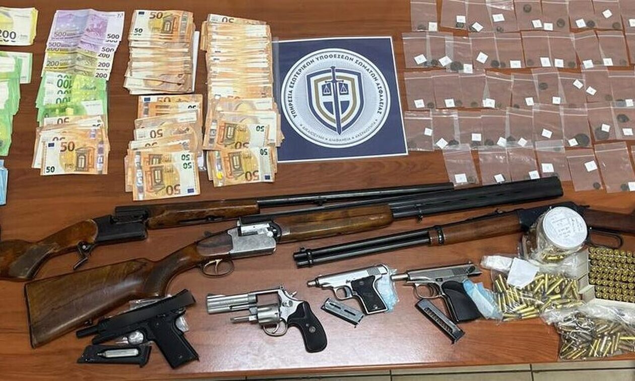 Οι ψαράδες, ο τελωνειακός και το… χαρτζιλίκι – Πώς στήθηκε η χρυσή μπίζνα σε βάρος του Δημοσίου