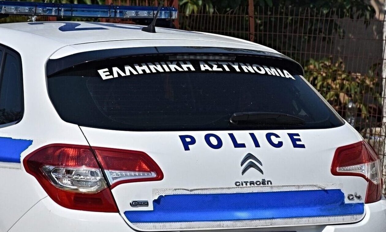 Καλλιθέα: Συνελήφθη αλλοδαπός που διακινούσε παράνομα τσιγάρα και φαρμακευτικά σκευάσματα