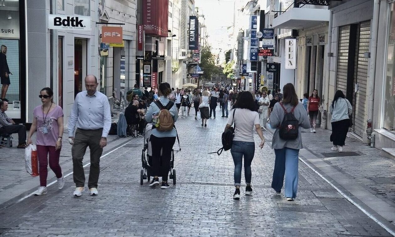 Συντάξεις: Τριπλό Δώρο Χριστουγέννων – Τι μποναμά θα πάρουν οι συνταξιούχοι – Παραδείγματα