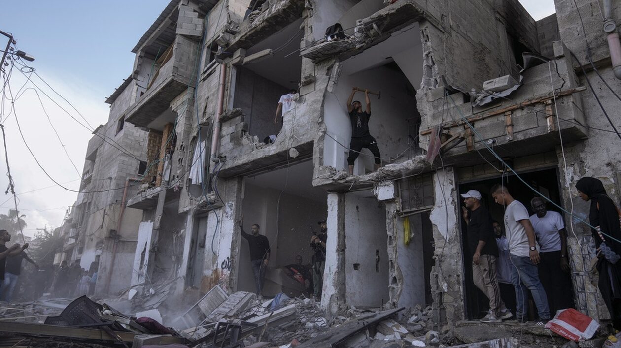 Πόλεμος στο Ισραήλ: Πέντε νεκροί από ισραηλινό πλήγμα σε προσφυγικό καταυλισμό στη Δυτική Όχθη