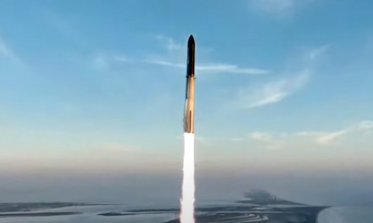 SpaceX: Εκτοξεύτηκε ο ισχυρότερος πύραυλος του Έλον Μασκ