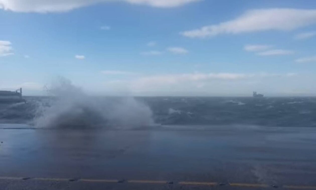 Θεσσαλονίκη: Ο Βαρδάρης «σήκωσε» τα πάντα στο πέρασμά του – Στο νοσοκομείο μια γυναίκα