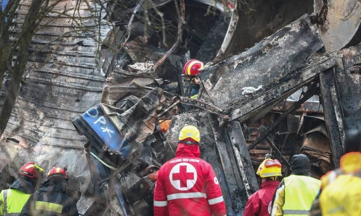 Δυστύχημα Τέμπη: Διαψεύδει η εισαγγελία του Αρείου την εύρεση ανθρωπίνων μελών