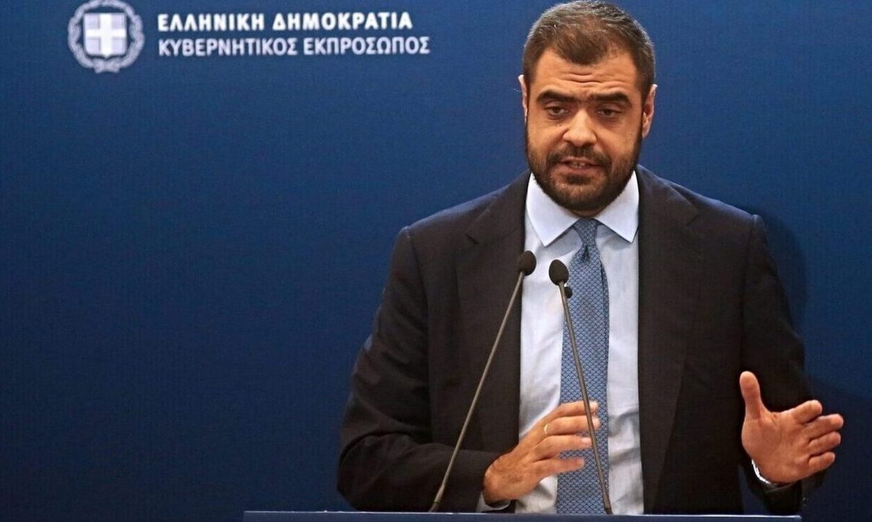 LIVE – Παύλος Μαρινάκης: Ενημέρωση πολιτικών συντακτών