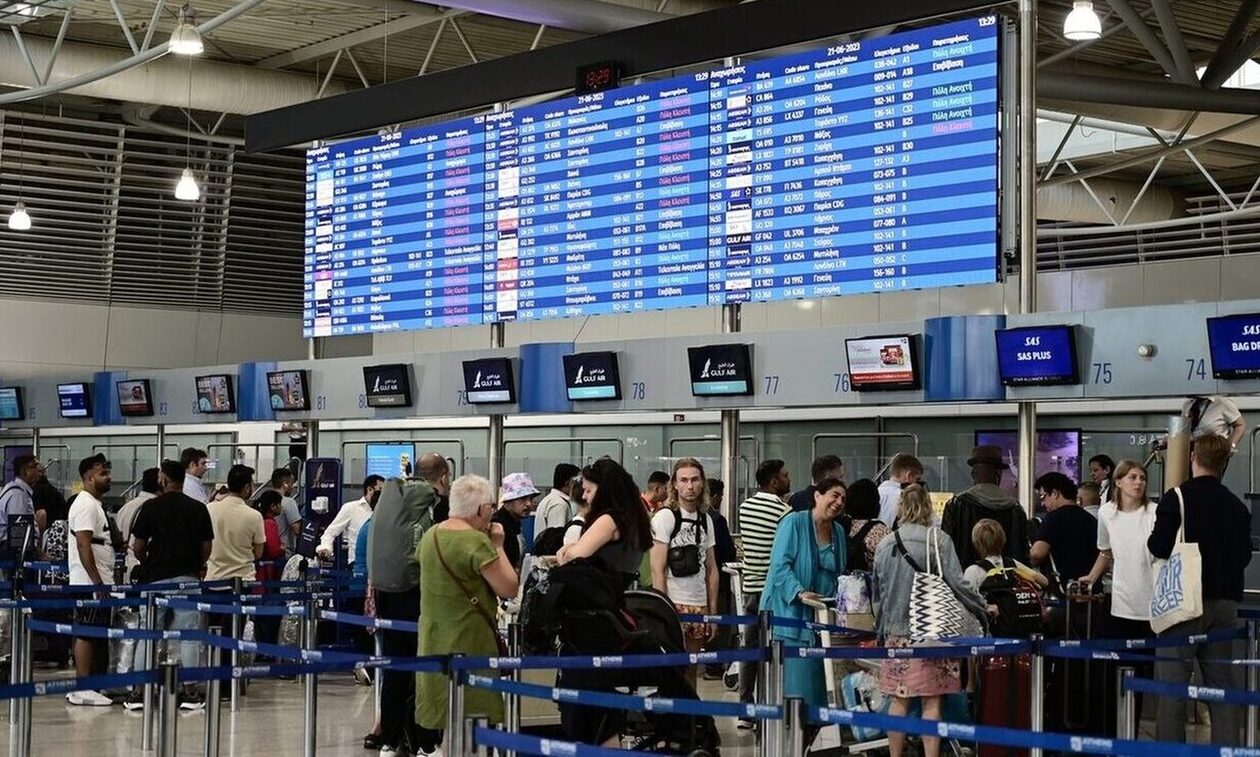 «Απογειώθηκε» η επιβατική κίνηση στα αεροδρόμια – Η κίνηση το 10μηνο 2023 ξεπέρασε κατά 5% το 12μηνο