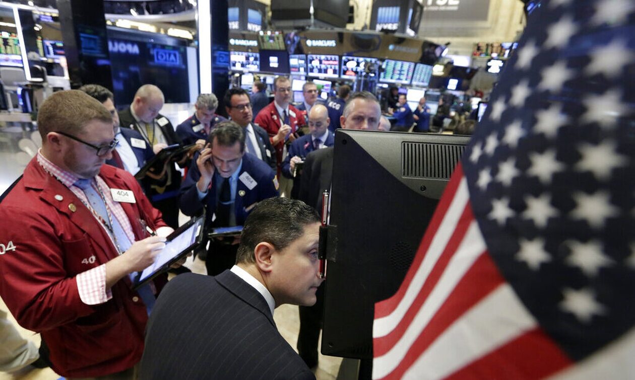 Τα κέρδη της Microsoft παρέσυραν τη Wall Street