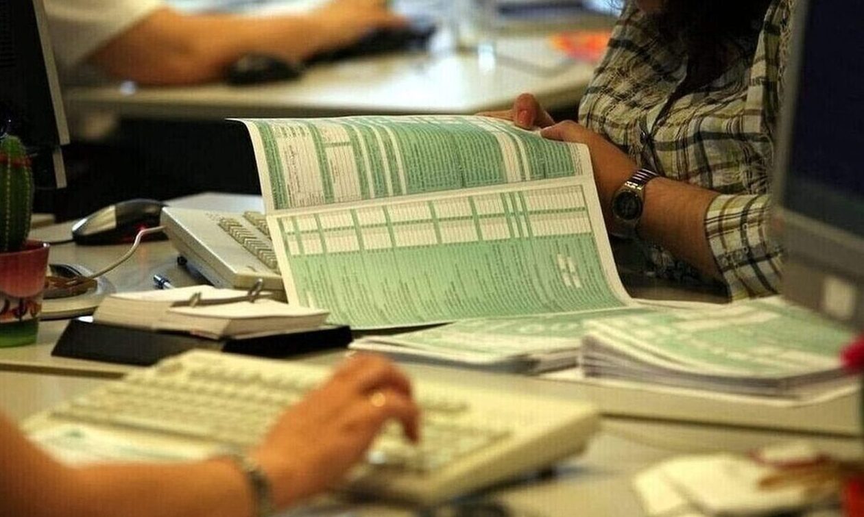 Τέλος επιτηδεύματος: Καταργείται το 2025 – Ποιοι δεν θα πληρώσουν το 2024 – Τι αλλαγές έρχονται
