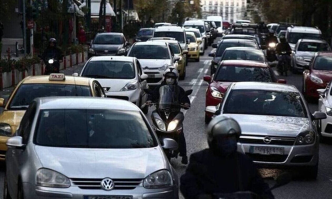Τέλη κυκλοφορίας 2024: Πότε λήγει η ημερομηνία πληρωμής – Πόσο είναι το πρόστιμο για τους παραβάτες