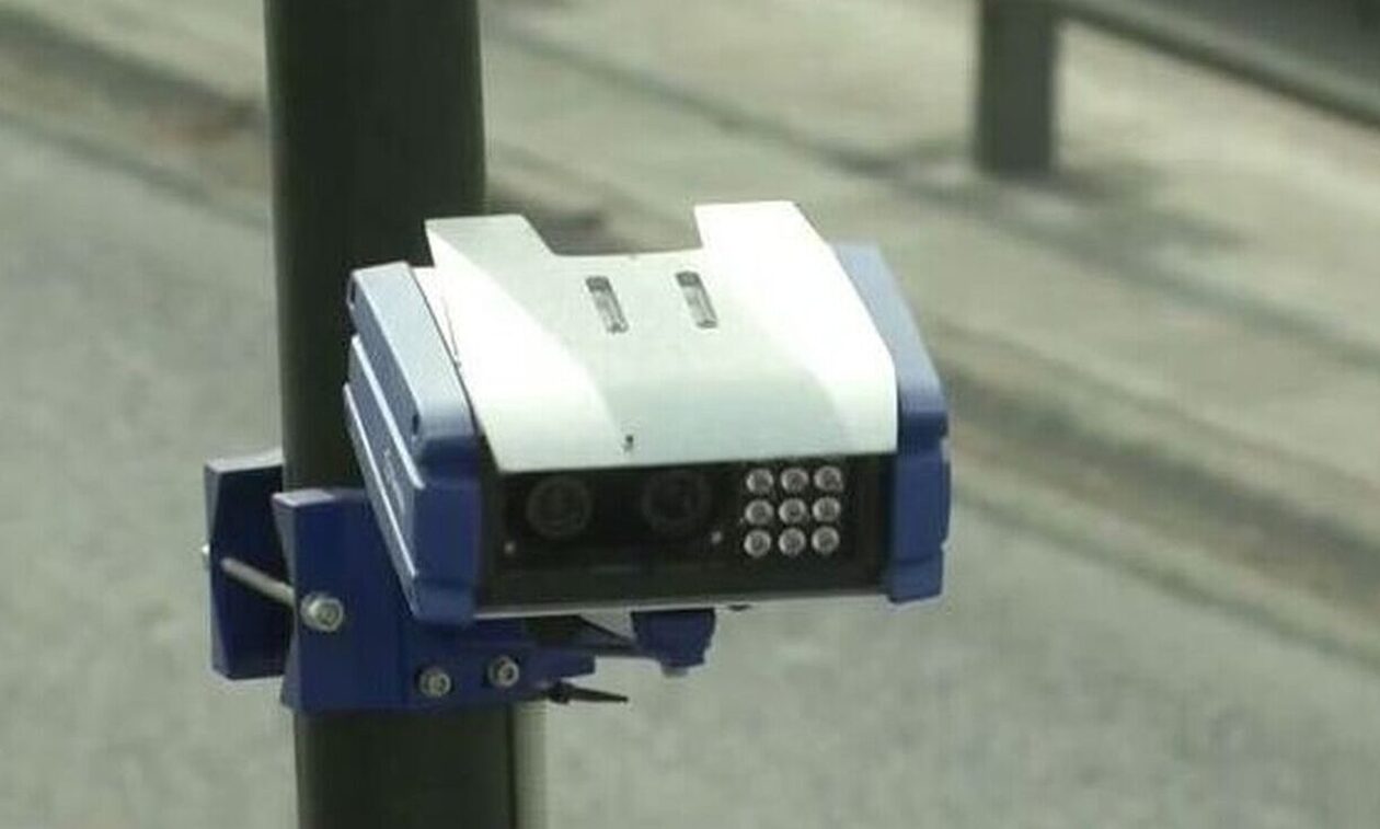 Εκατοντάδες παραβάτες «έπιασαν» οι κάμερες στις λεωφορειολωρίδες – «Τσουχτερό» το πρόστιμο