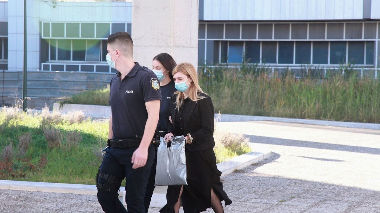 Ρούλα Πισπιρίγκου: Συνεχίζεται σήμερα η απολογία της – Αρνείται τις κατηγορίες