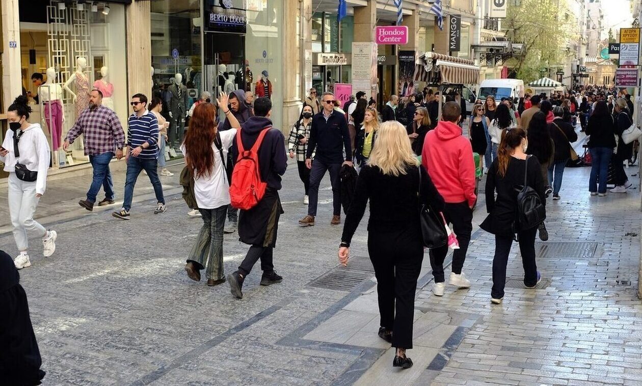 Πότε καταβάλλεται το δώρο Χριστουγέννων – Υπολογίστε το online