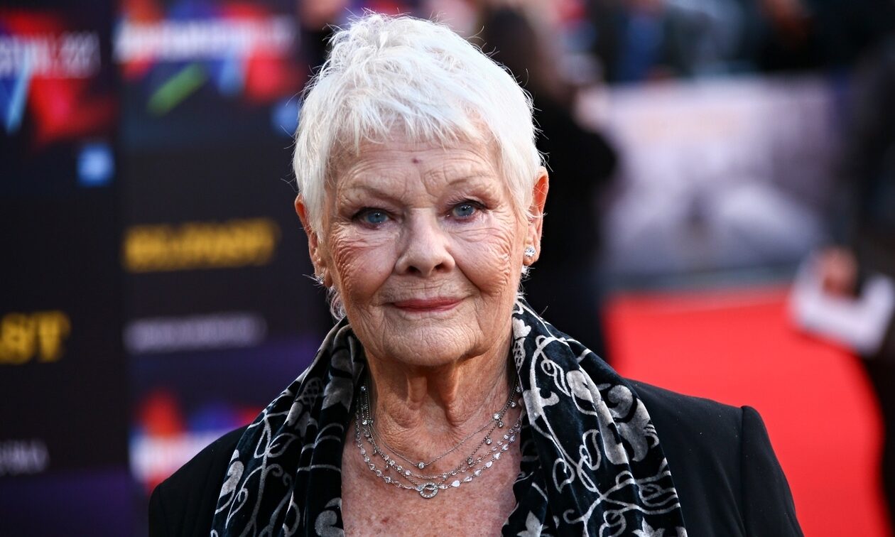 Η Τζούντι Ντεντς αποκάλυψε το ευτράπελο που δεν θα ξεχάσει ποτέ: «Τι μήνυμα γενεθλίων…»