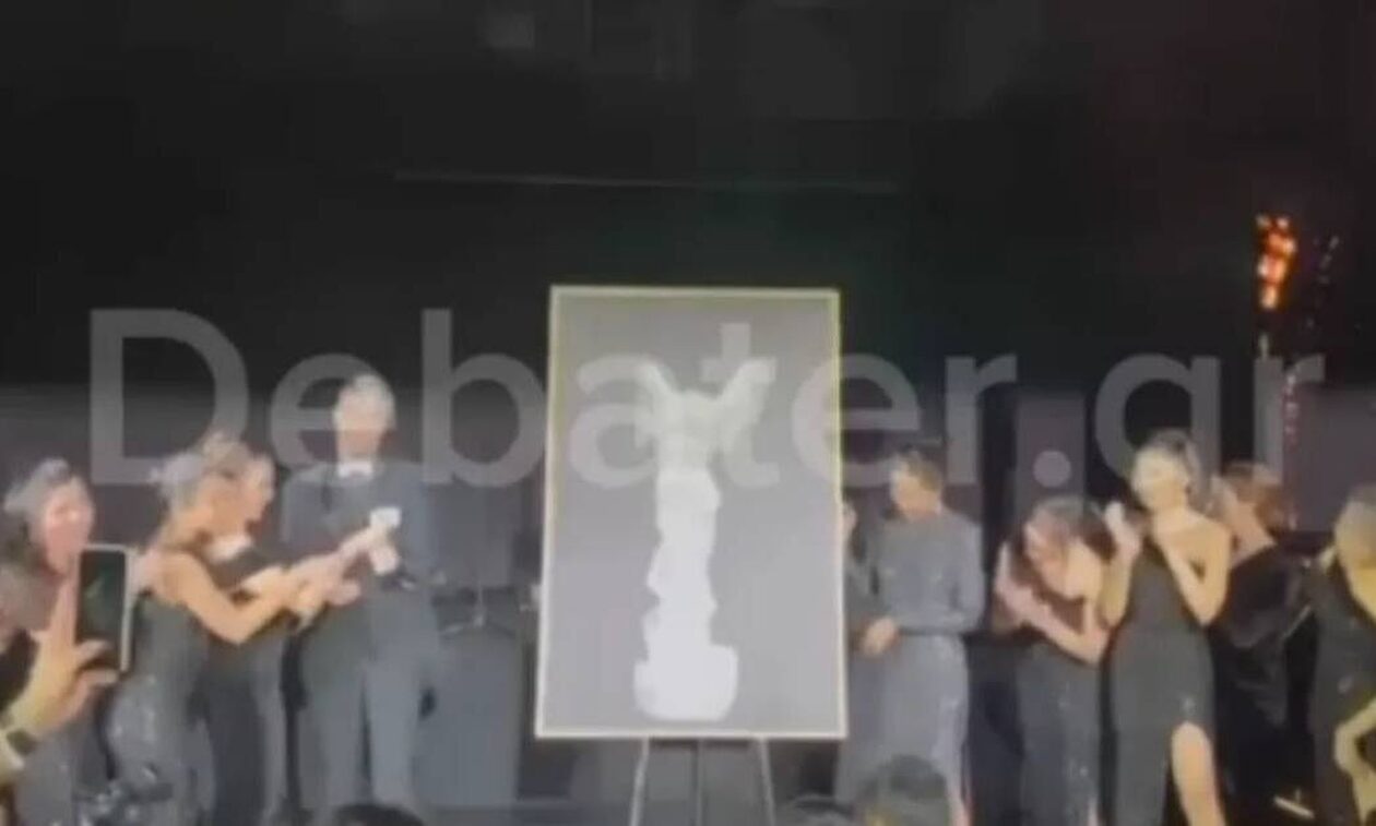 Έλληνας ιατρός σε παγκόσμιο event της Ασίας μπροστά σε 3.000 κόσμο για το κίνημα «Bring them back»