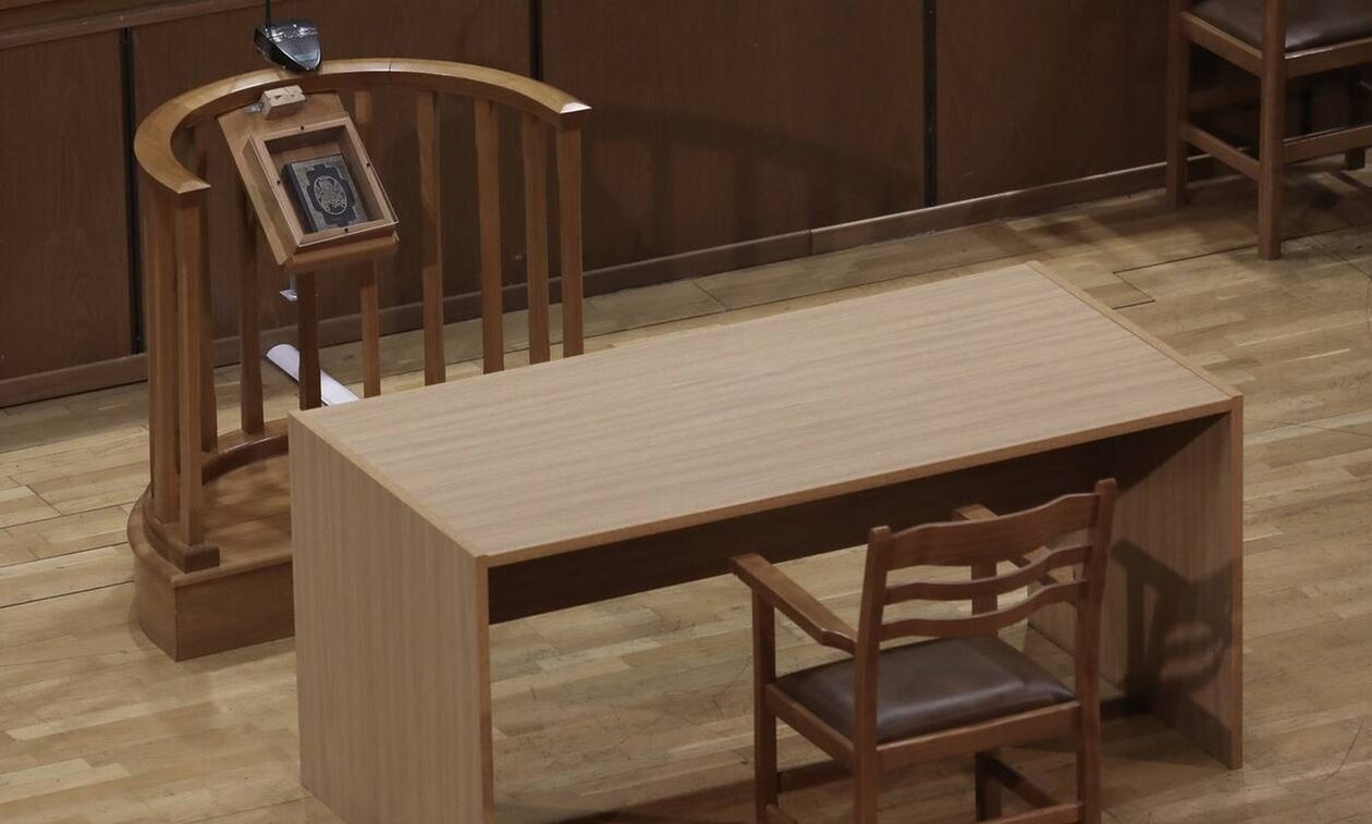 Θεσσαλονίκη: Κάθειρξη 11 ετών στον 70χρονο που σκότωσε τον γιο του με σκεπάρνι