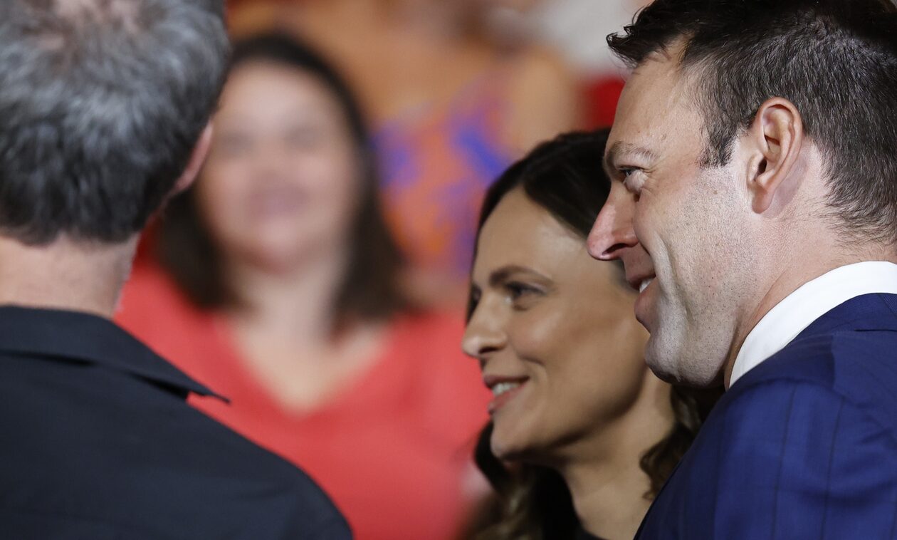 Aπάντηση 6+6 σε Κασσελάκη: «Είσαι χυδαίος και “πουμαρό”»
