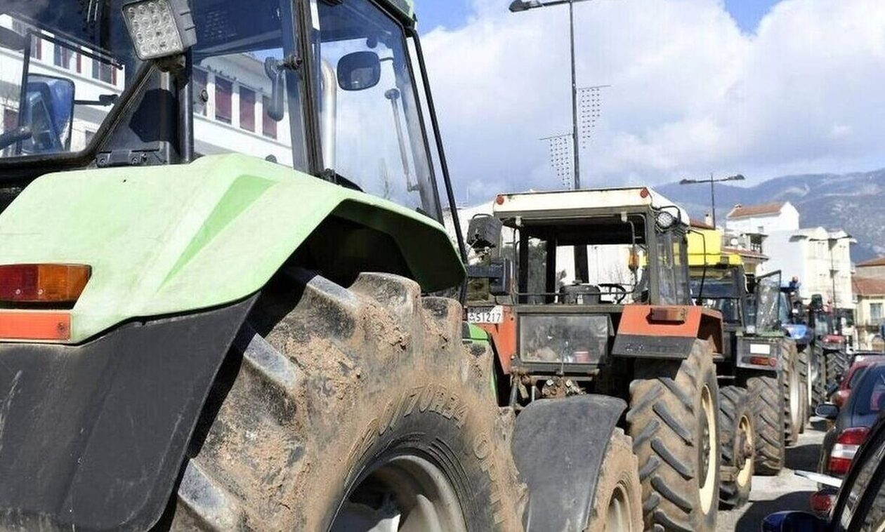 Λάρισα: Πανελλαδικές αγροτικές κινητοποιήσεις για τις δενδρώδεις καλλιέργειες