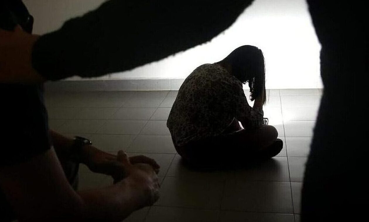 Κολωνός: Στις 8/1 η δίκη για την υπόθεση της 12χρονης – «Μάχη» με το χρόνο για τις αποφυλακίσεις