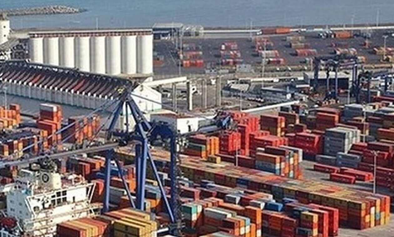 Πειραιάς: 91 κιλά κοκαΐνης, αξίας τεσσάρων εκατ. ευρώ, ήταν κρυμμένα σε μπανάνες