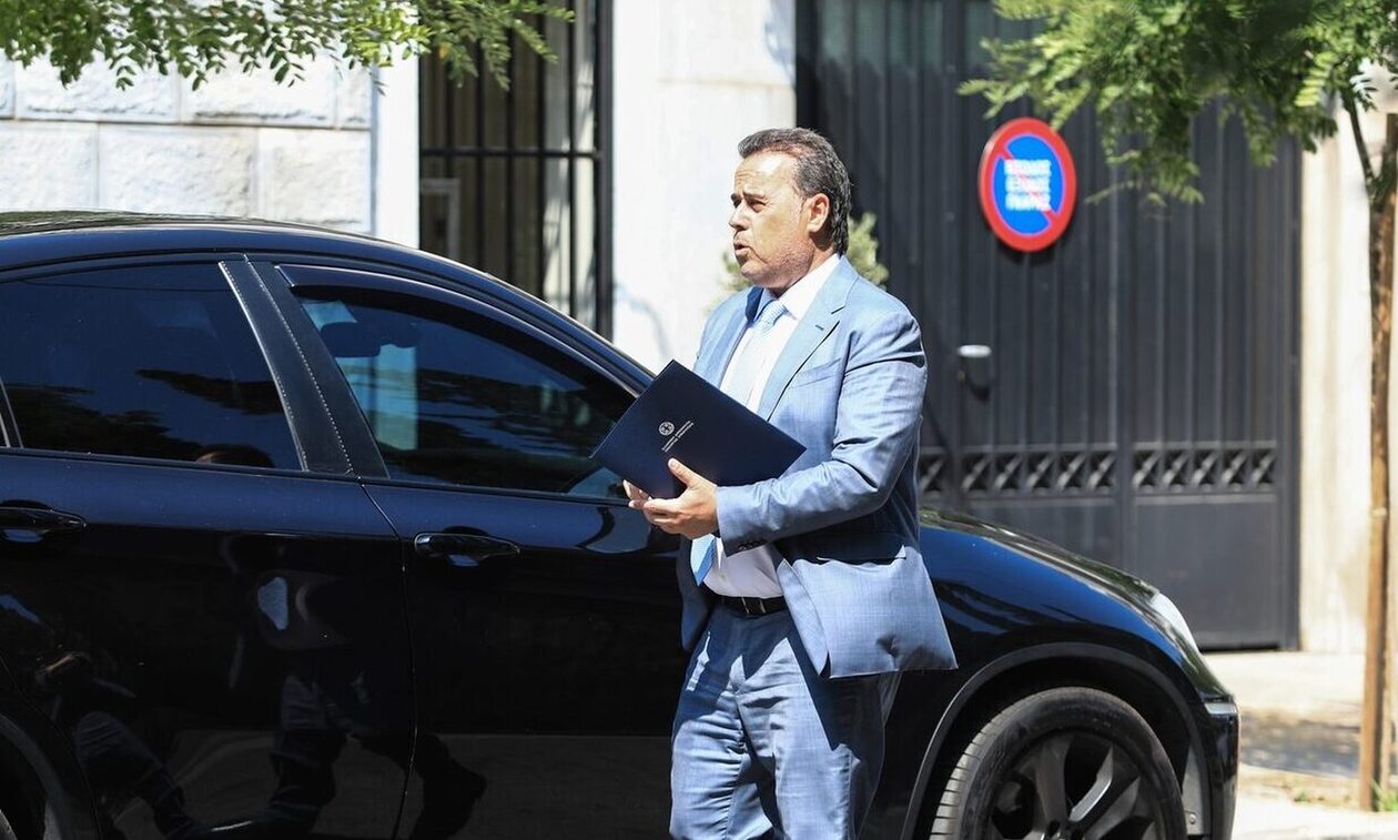 Παπασταύρου: «Το ζήτημα με τον εκλεγμένο δήμαρχο Χειμάρρας Μπελέρη είναι ευρωπαϊκό και όχι διμερές»