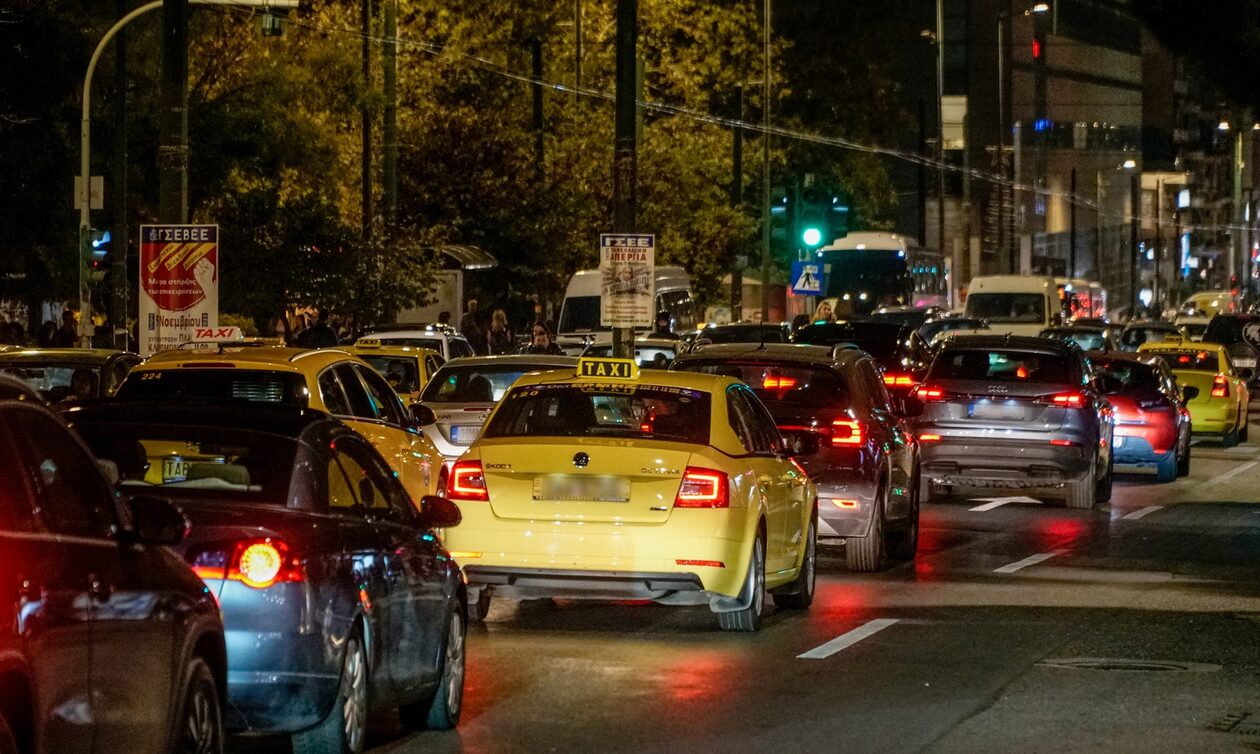 Κίνηση τώρα: Μποτιλιάρισμα σε Κηφισίας, Κηφισό και Αττική οδό – Πού αλλού υπάρχουν προβλήματα