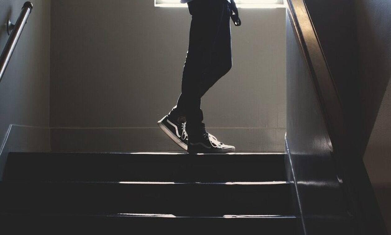 Πάτρα: Μαθητές ΕΠΑΛ επιτέθηκαν σε συμμαθητή τους και του έσπασαν τη μύτη