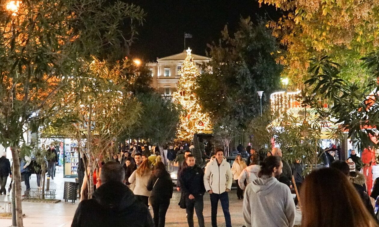 Εορταστικό ωράριο – Αρχίζει στις 12 Δεκεμβρίου: Πώς θα λειτουργήσουν τα καταστήματα τα Χριστούγεννα