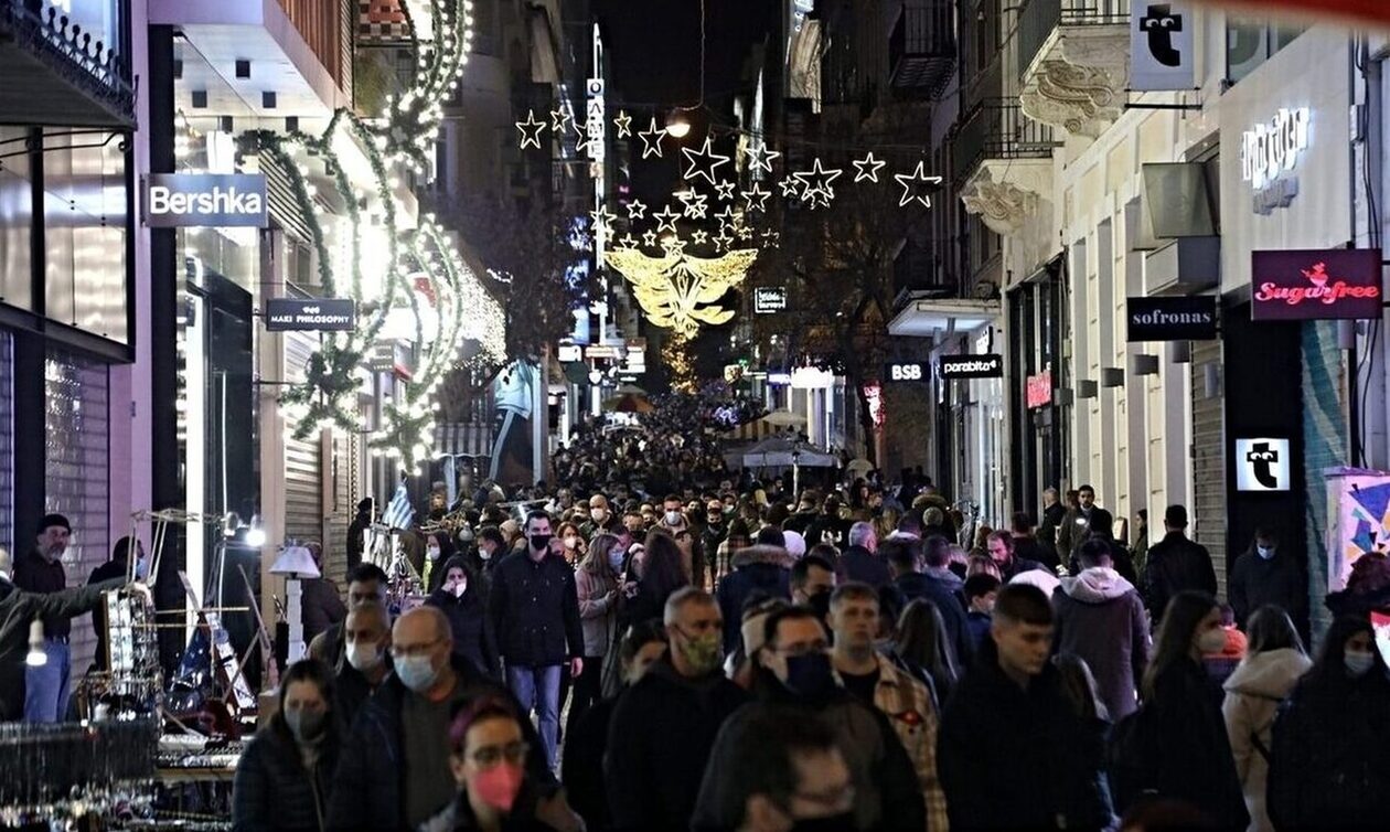 Χριστούγεννα: Εορταστικό ωράριο από 12 Δεκεμβρίου – Οι Κυριακές που είναι ανοιχτά τα καταστήματα