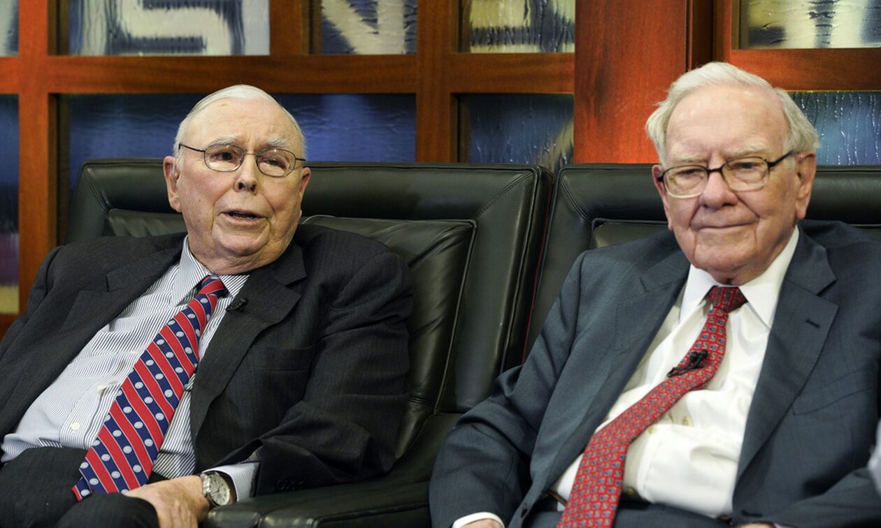 Τσάρλι Μάνγκερ: Πέθανε το «δεξί χέρι» του Μπάφετ – Ο δισεκατομμυριούχος «σοφός» των επενδύσεων