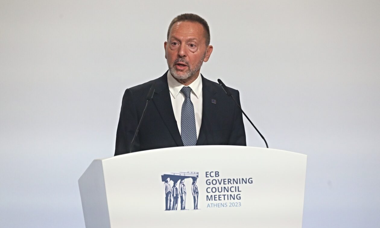 Γιάννης Στουρνάρας: «Θα υπάρξει υποβάθμιση των εκτιμήσεων για ανάπτυξη και πληθωρισμό»