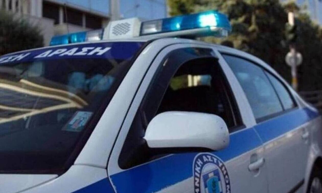 Συνελήφθη απατεώνας: Έταζε δήθεν επιστροφές χρημάτων μέσω δανείων