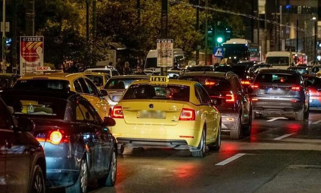 Κίνηση τώρα: Κομφούζιο στο κέντρο της Αθήνας – Πού υπάρχουν προβλήματα