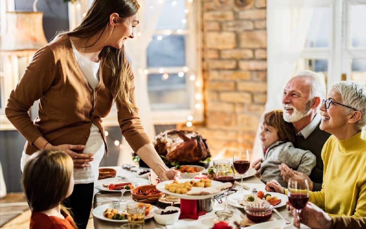 Εγκυμοσύνη: Τι να φάτε και τι όχι στο χριστουγεννιάτικο τραπέζι