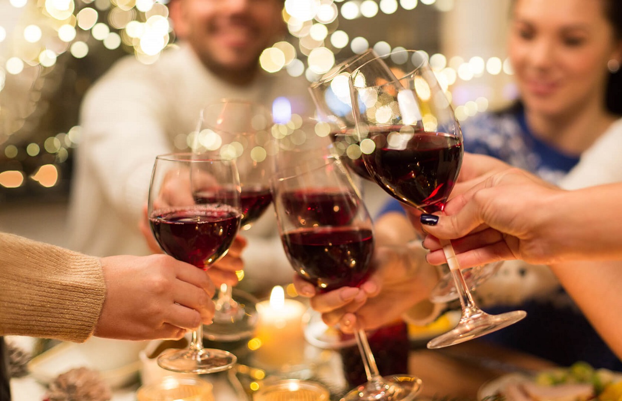 Κρασί: Από ποιές μορφές καρκίνου προστατεύει