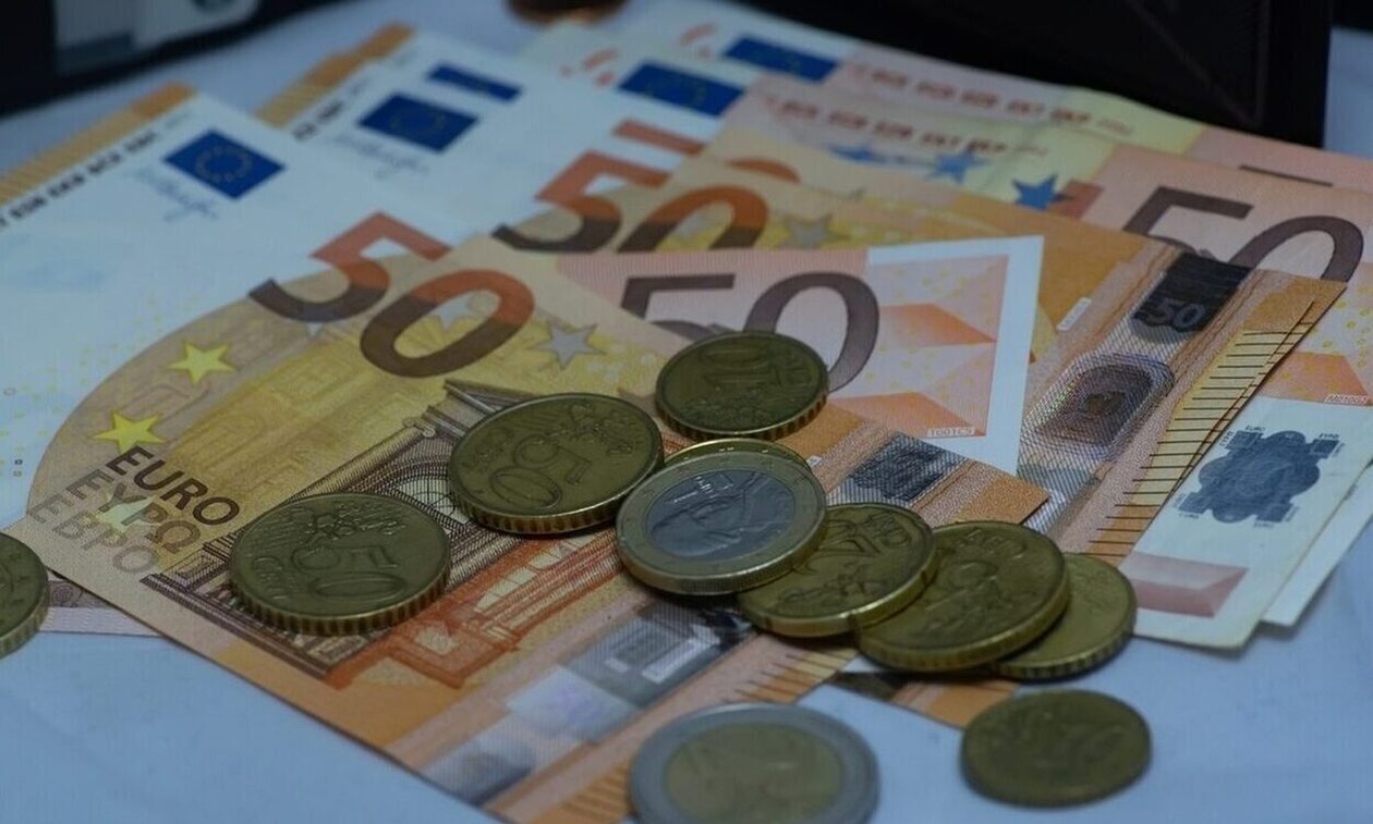 Αυξήσεις στον ιδιωτικό τομέα με τις τριετίες – Παραδείγματα και πίνακες