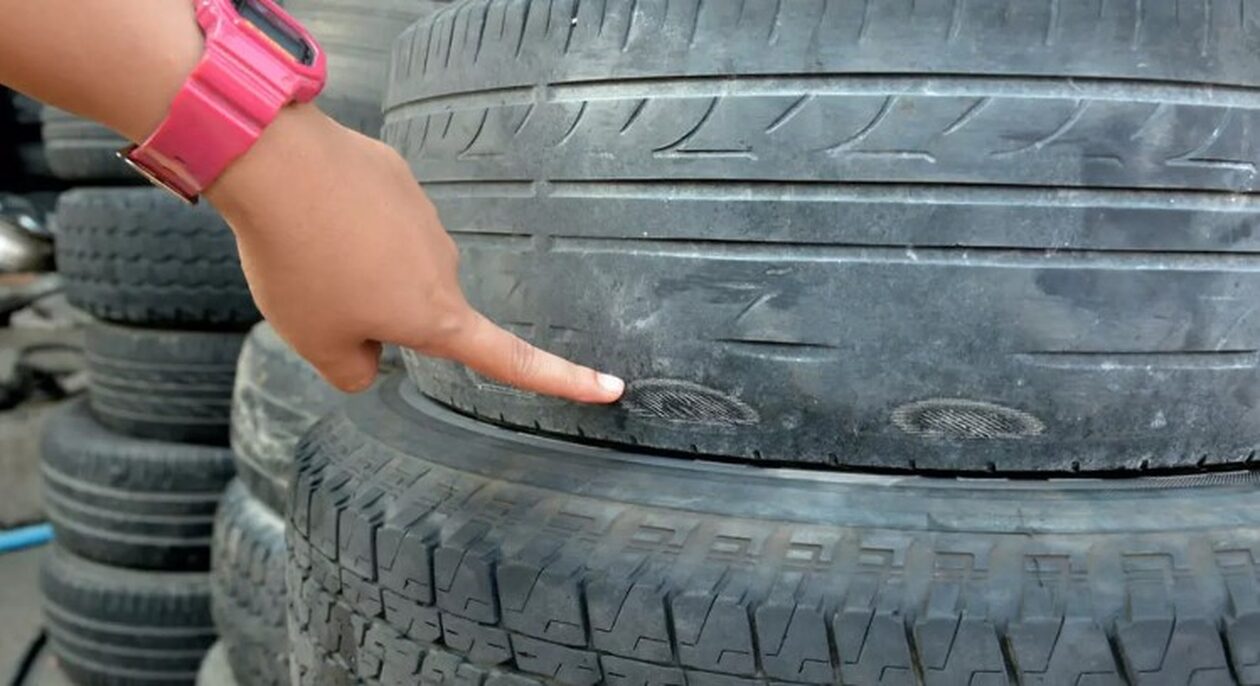 Κρουσώνας Ηρακλείου: Τα έβαλαν με τον παπά του χωριού και του έσκασαν τα λάστιχα