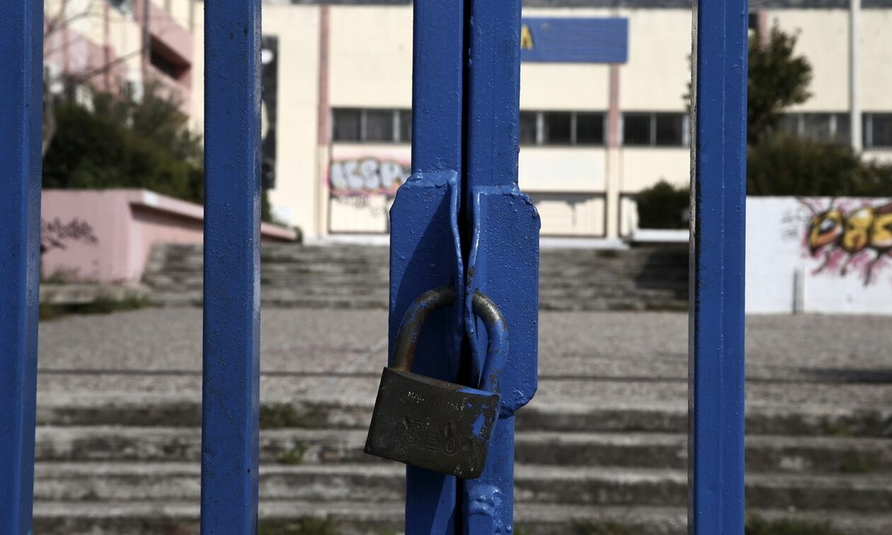 Πότε θα κλείσουν τα σχολεία για τις διακοπές των Χριστουγέννων και της Πρωτοχρονιάς