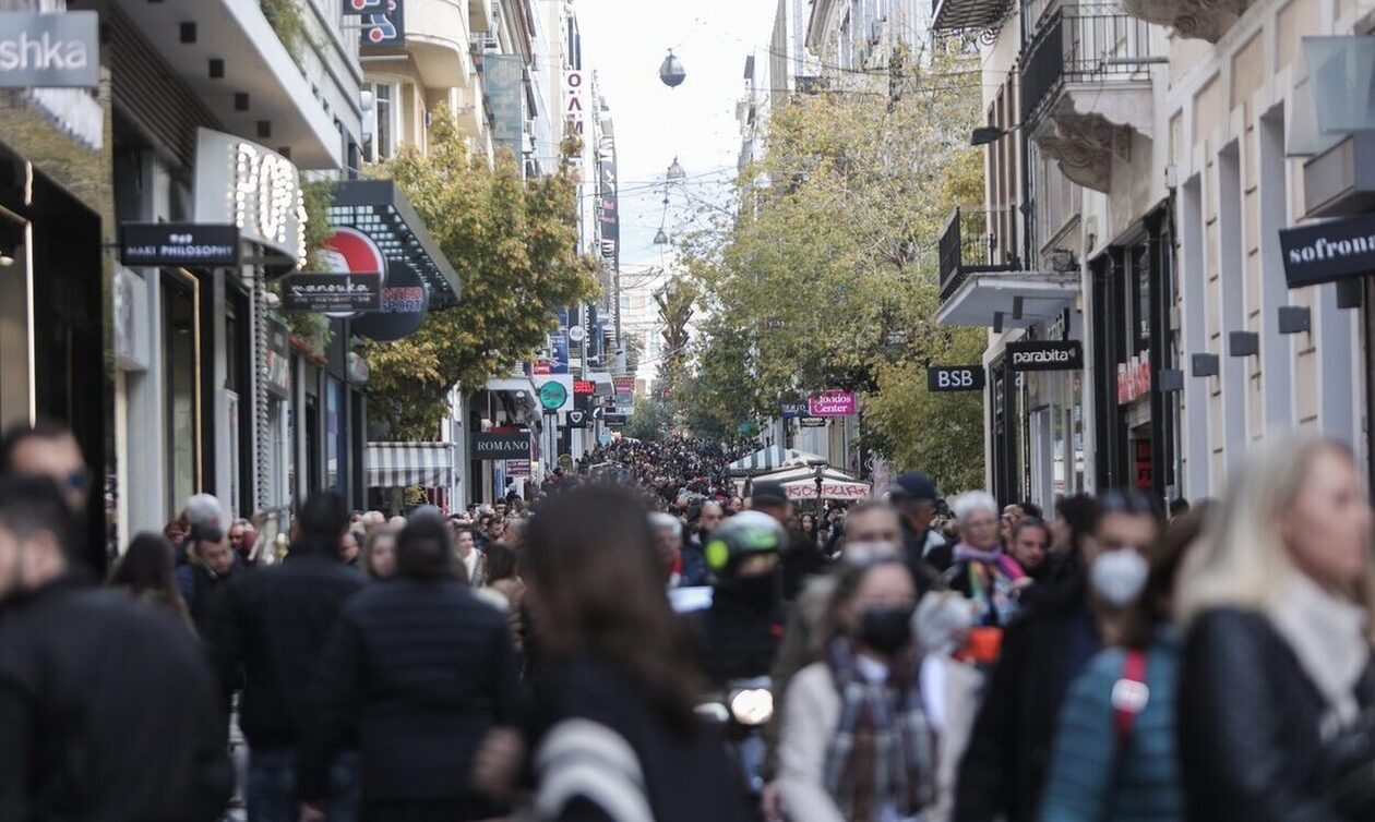 Φορολογικό: Λιγότερα από 300 ευρώ δηλώνουν φούρνοι και καταστήματα ρούχων