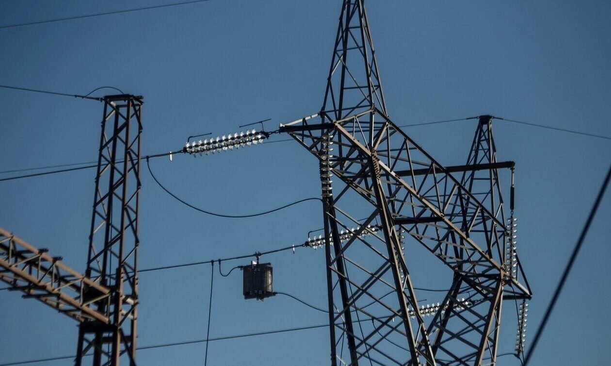 Αϊβαλιώτης: Διευκρινίσεις για τα νέα τιμολόγια ρεύματος – «Μπαίνουμε σε μία κανονικότητα»