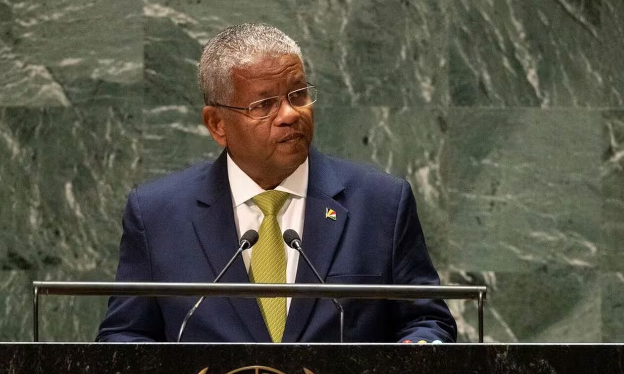 Σε κατάσταση έκτακτης ανάγκης οι Σεύχέλλες λόγω έκρηξης σε αποθήκη με πυρομαχικά