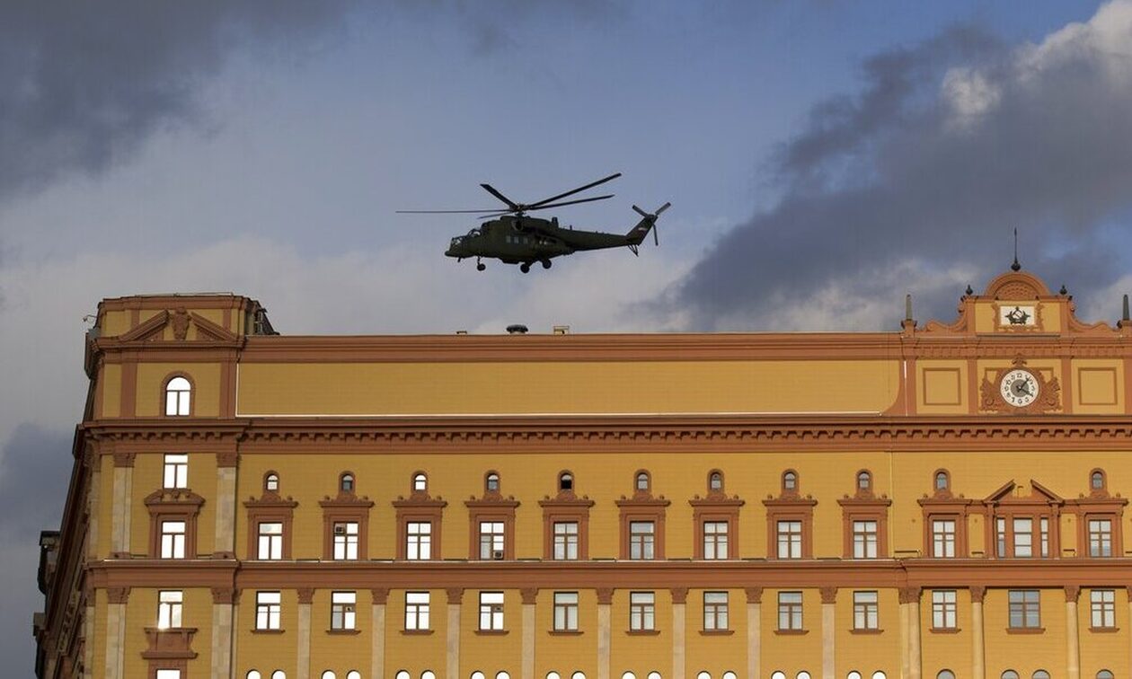 Βρετανία: Καταγγέλλει ρωσικές κυβερνοεπιθέσεις για χρόνια – Καλεί τον Ρώσο πρεσβευτή