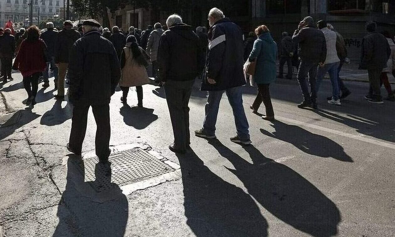 Αύξηση 92 ευρώ στις συντάξεις με το νέο έτος