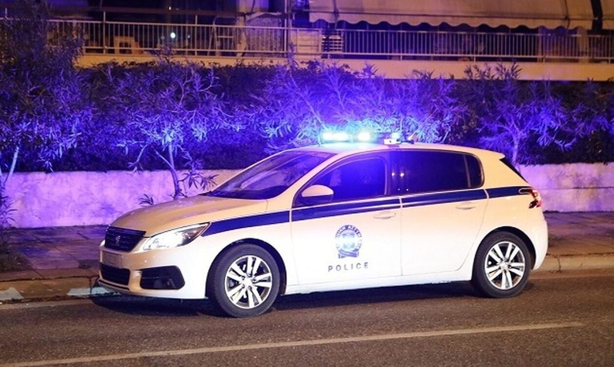 Πάτρα: Εμπρησμός στα σταθμευμένο όχημα – Τι ερευνά η Αστυνομία