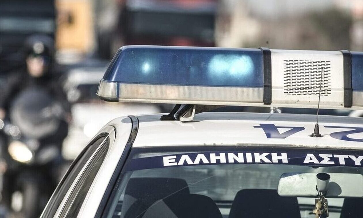 Εξαρθρώθηκε εγκληματική οργάνωση: Συνελήφθησαν 7 άτομα – Κατασχέθηκαν ναρκωτικά και όπλα