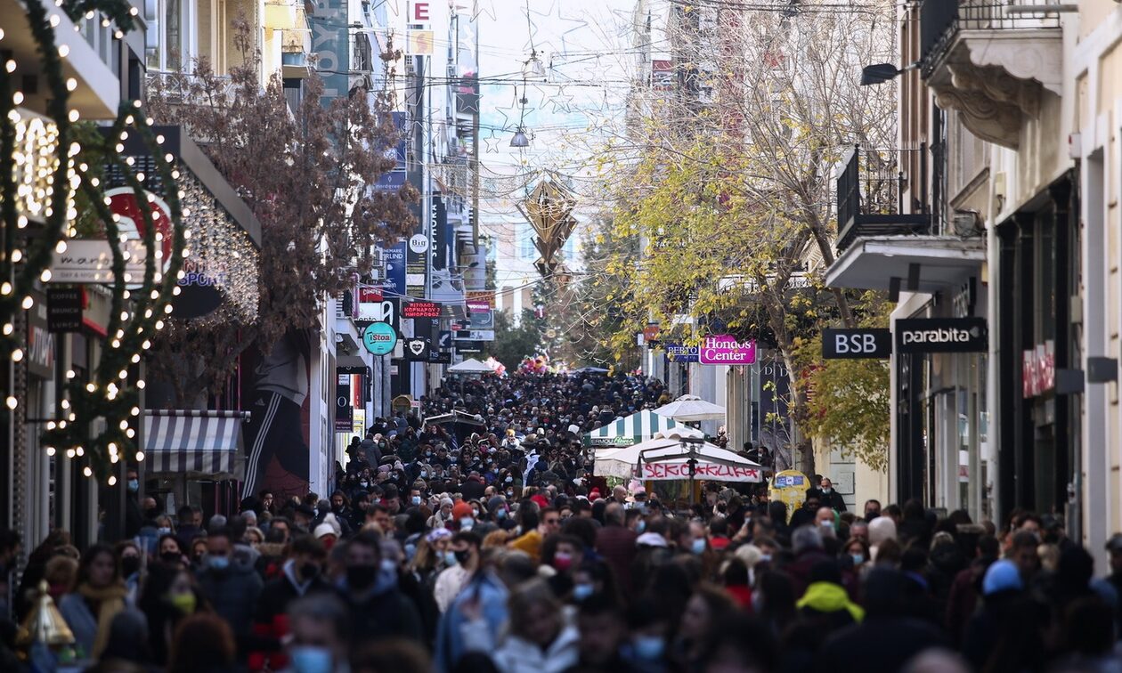 Ξεκίνησε το εορταστικό ωράριο – Ποιες Κυριακές θα είναι ανοικτά τα εμπορικά καταστήματα