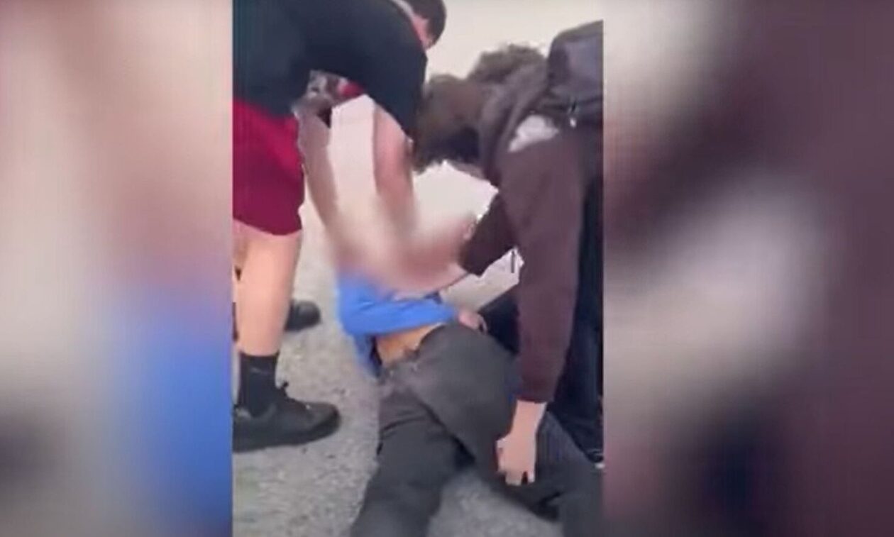 Άγριο ξύλο σε γυμνάσιο των ΗΠΑ – Σοκαριστικό βίντεο