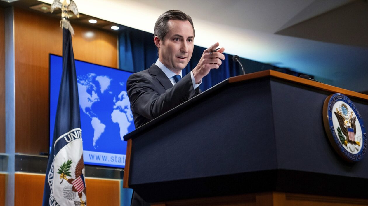 Η Ουάσιγκτον καλεί τον Πούτιν να «διαπραγματευτεί καλή τη πίστει» για τους Αμερικανούς κρατούμενους